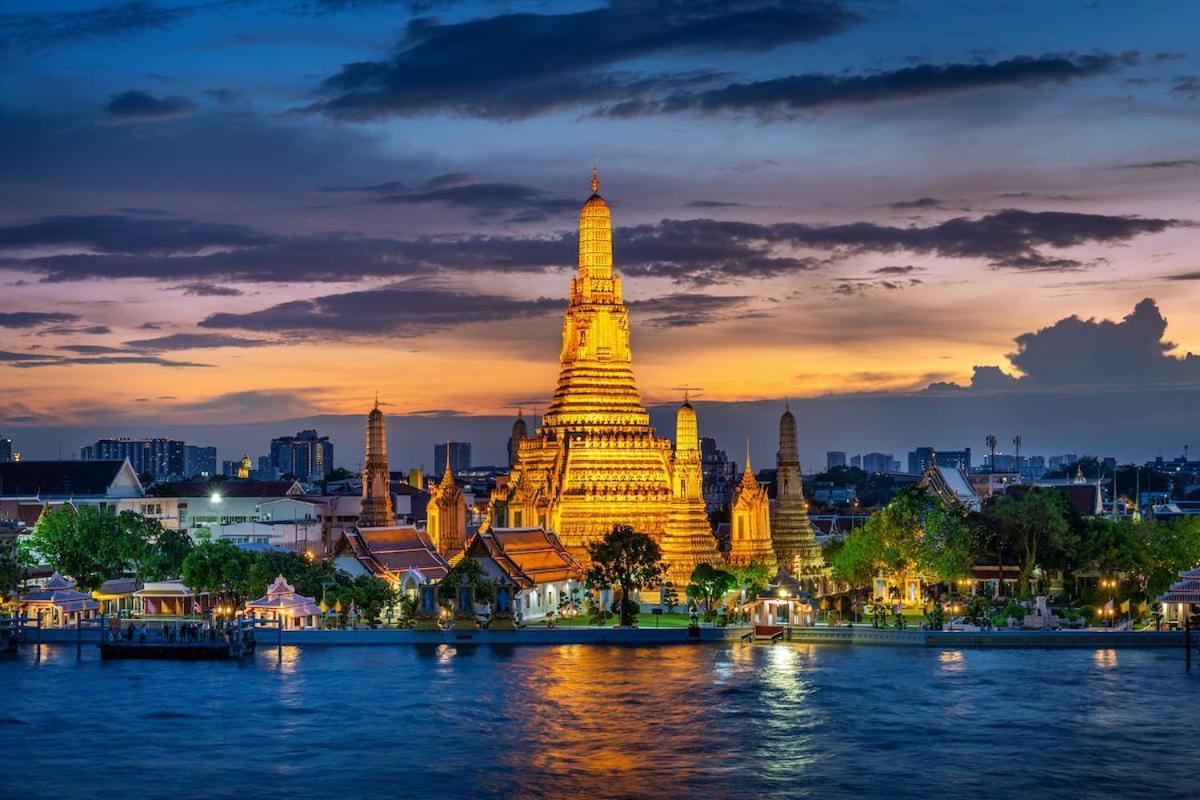 Z โกอินน์ สีลม - สถานีรถไฟฟ้าเซนต์หลุยส์ Go Inn Silom Бангкок Экстерьер фото